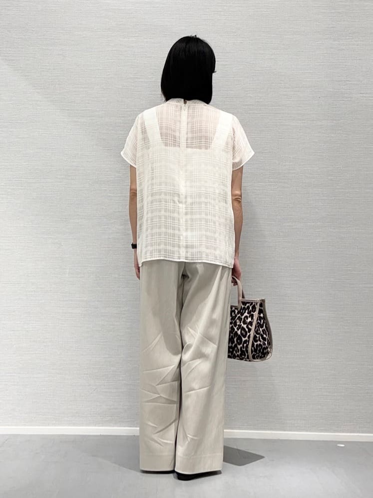 Yukoさんの「UNTITLED｜【シアー】チェックスタンドネックブラウス」を使ったコーディネート
