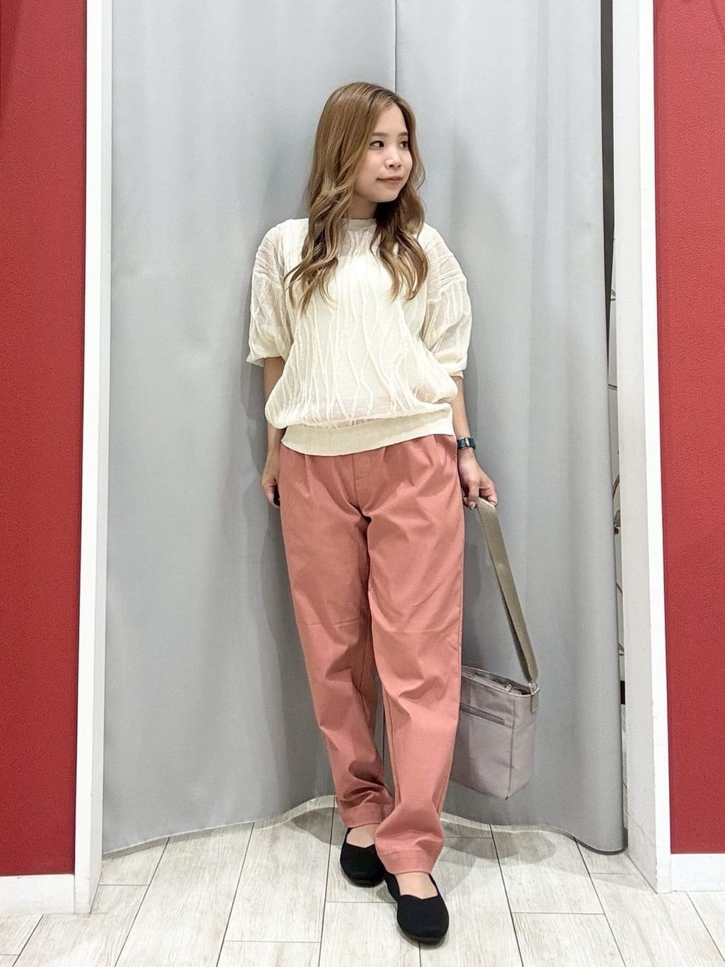 shioさんの「SHOO･LA･RUE｜【S-LL】柔らかくて軽い さっと羽織れるフェイクスエードブルゾン【CIRCRIC】」を使ったコーディネート