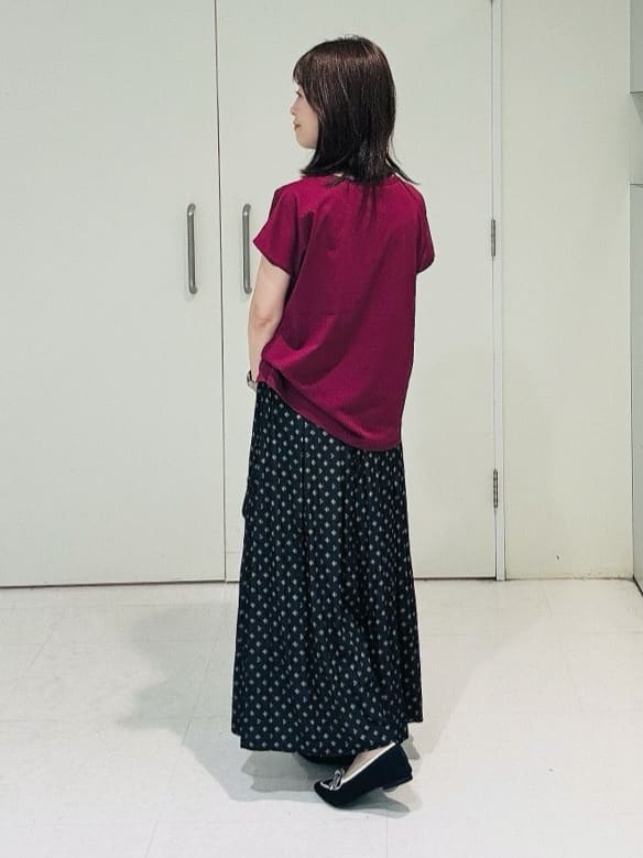 makiさんの「UNTITLED｜【洗える/Tシャツ】ツイストプルオーバー」を使ったコーディネート