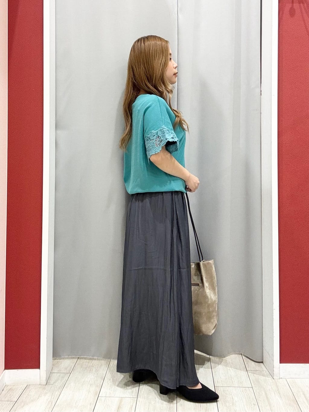 shioさんの「SHOO･LA･RUE｜【S-LL/ひんやり/UV/】大人上品な お袖レースニット」を使ったコーディネート