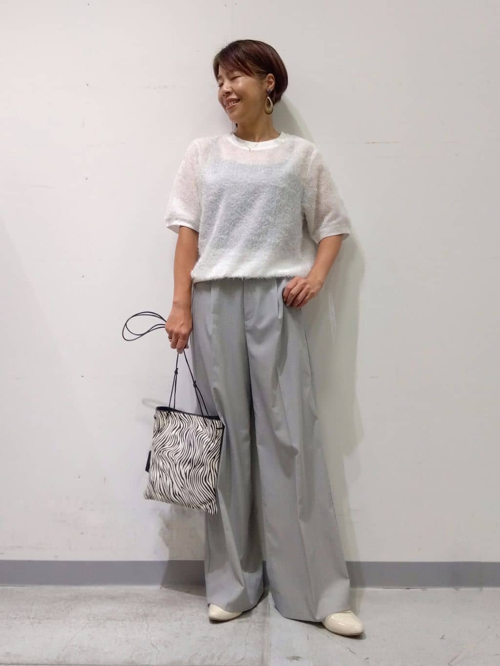 Kさんの「INDIVI｜【体型カバー／清涼感】シアーオーバーシャツ」を使ったコーディネート