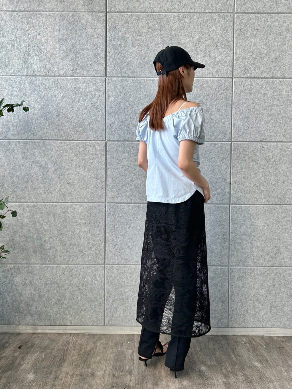 harunaさんの「CODE A｜sporty gathered blouse」を使ったコーディネート