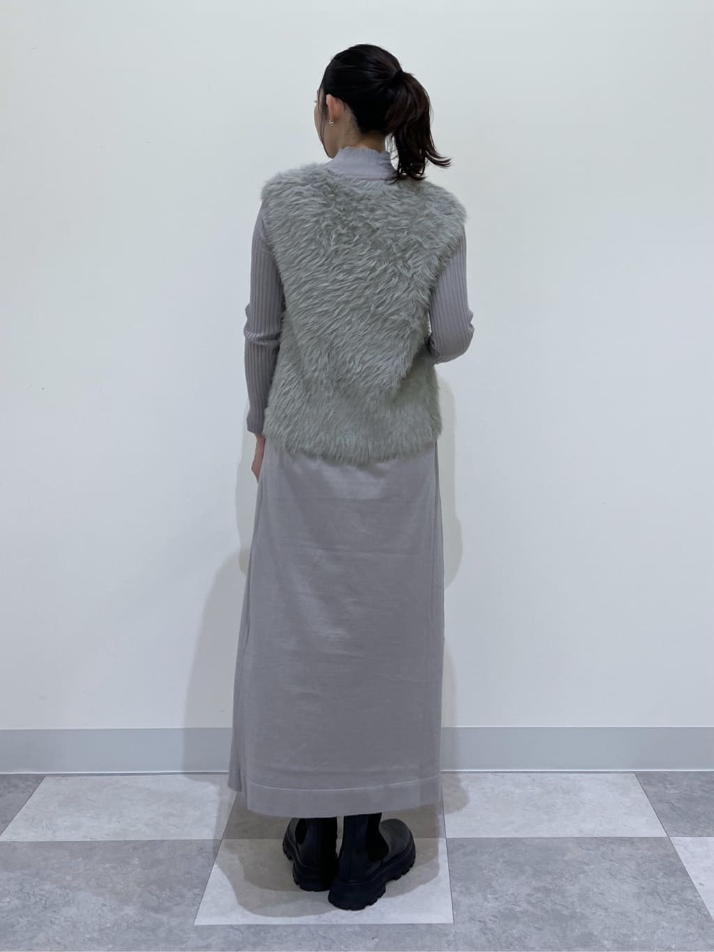 canaさんの「Dessin｜【2点セット・洗える】シャギーベストニットワンピース」を使ったコーディネート