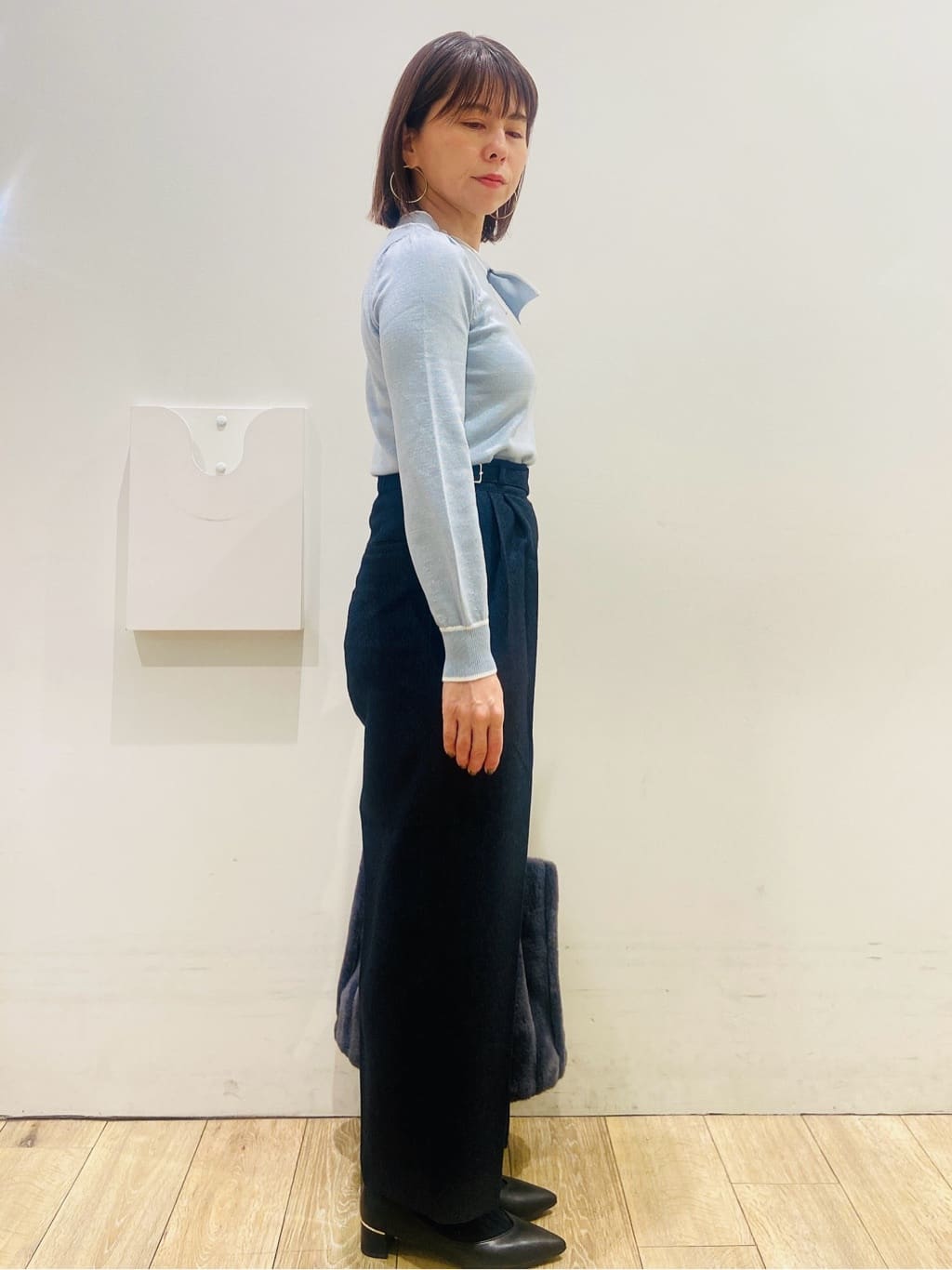 YUKOさんの「index｜サイドリボンバイカラーニット【洗濯機OK】」を使ったコーディネート
