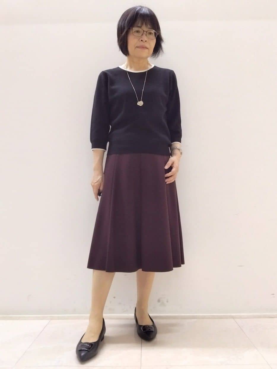 tokuさんの「Reflect｜【秋映え／単品使い◎／すっきり見え】ブローチ付きニットアンサンブル」を使ったコーディネート