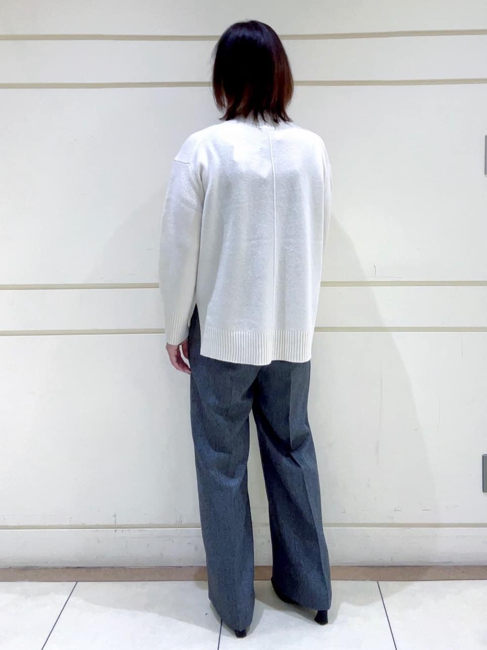 mayutaさんの「INDIVI｜【冬ニット人気NO．1！／カシミヤ混】ミドルゲージハイネックニット」を使ったコーディネート