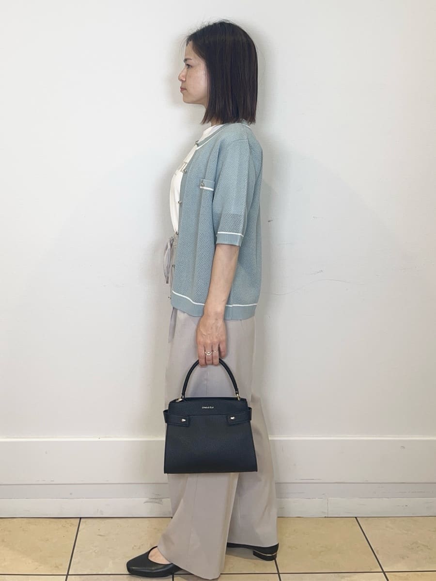 がんさんの「index｜スパンコール刺繍ロゴTシャツ【洗濯機洗い可／接触冷感／UVケア】」を使ったコーディネート