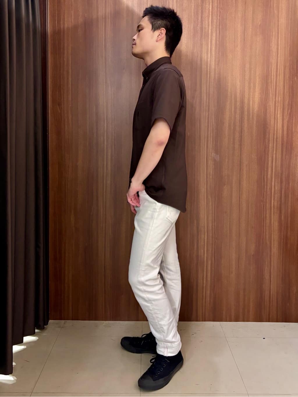 中村さんの「TAKEO KIKUCHI｜【COOL CITY WEAR】ストライプジャージ ボタンダウンシャツ /接触冷感」を使ったコーディネート