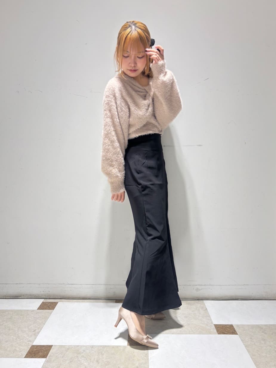 せらら⭐️さんの「ESPERANZA｜【12時間パンプス】約7．5cm／ビジューベルト パーティ-結婚式に最適」を使ったコーディネート