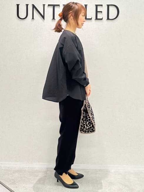 Miwaさんの「UNTITLED｜【吸水速乾/ウエストゴム】バックサテン ジョグパンツ」を使ったコーディネート