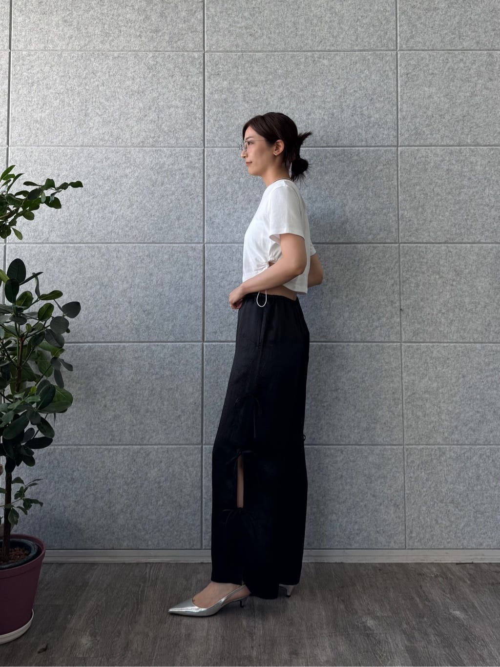 uchi__yamaさんの「CODE A｜drawstring crop tee」を使ったコーディネート