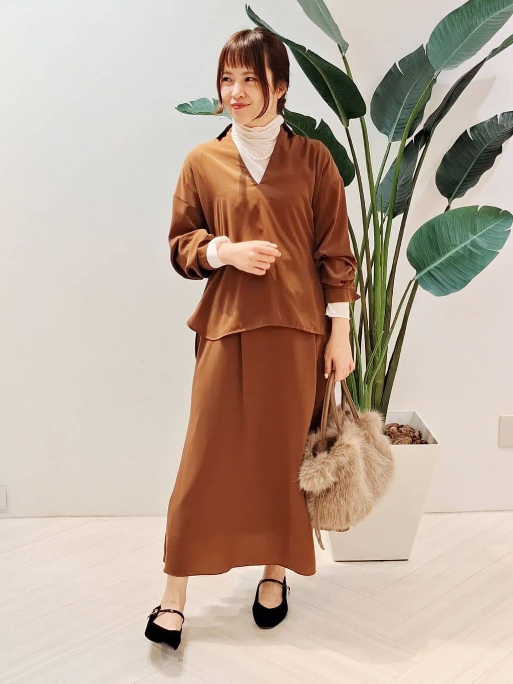 YuKaRiさんの「UNTITLED｜【セットアップ可/スキッパー/ゆったり】リラクパウダーシャツ」を使ったコーディネート