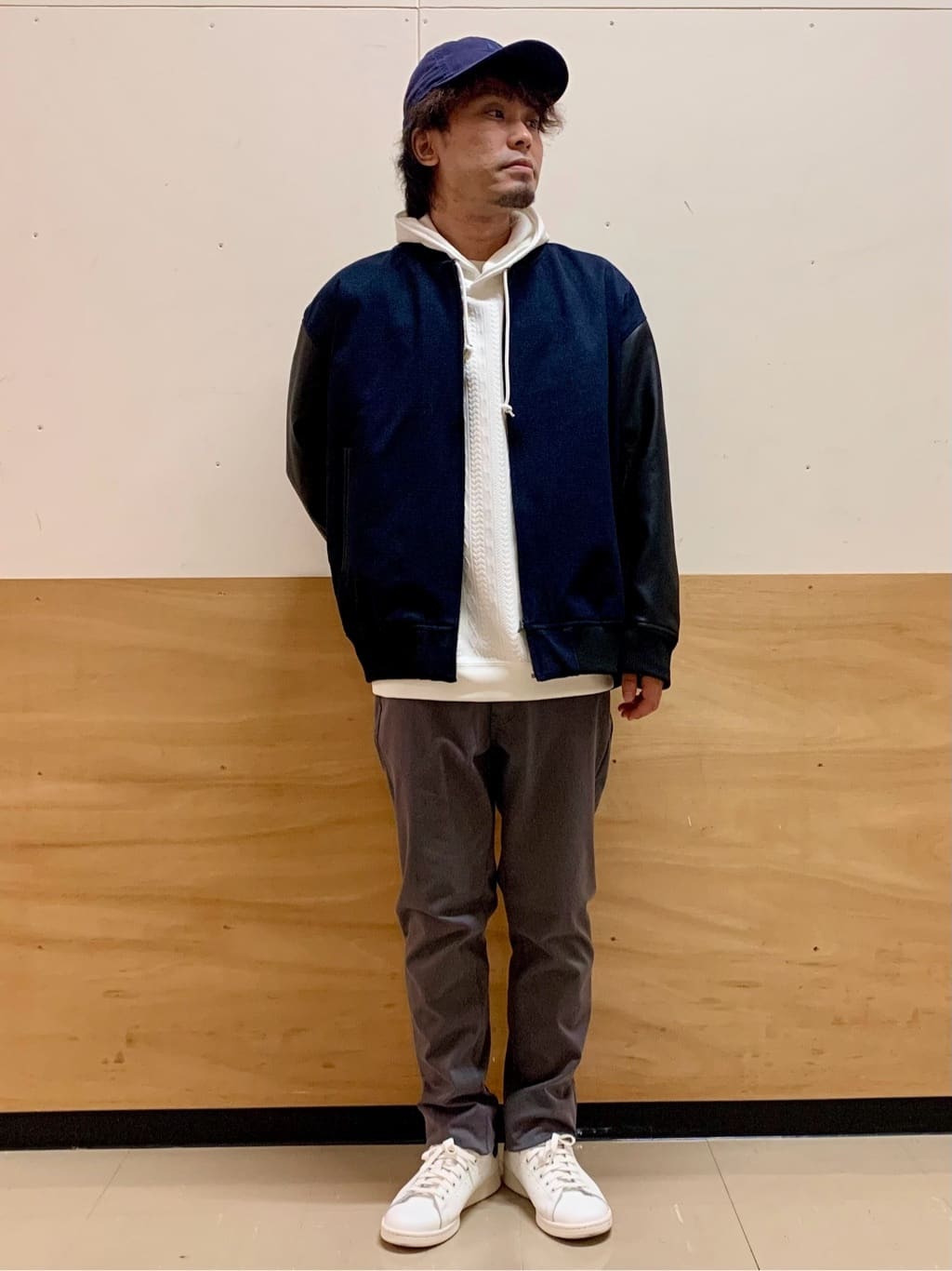 MATUさんの「THE SHOP TK｜【1ランク上の大人カジュアルに】異素材コンビ リブブルゾン」を使ったコーディネート