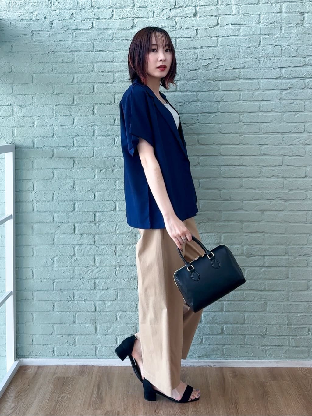 𝐜𝐡𝐢𝐤𝐚さんの「SHOO･LA･RUE｜【S-LL】さらりと着たい大人のための 麻調半袖ジャケット」を使ったコーディネート