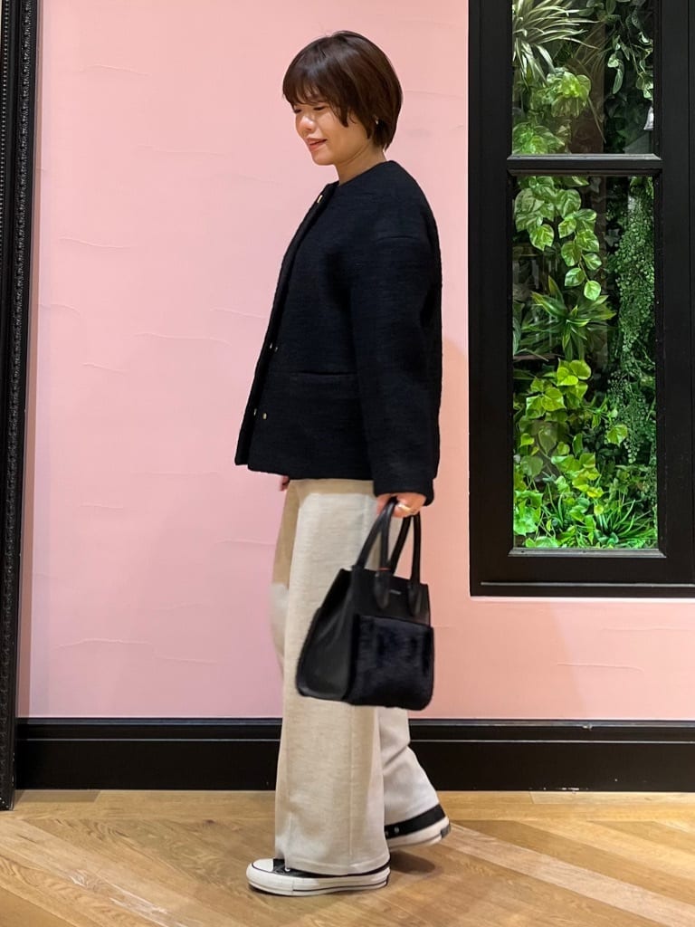 ogataさんの「DRESSTERIOR｜フェイクファーコンビリサイクルレザートートバッグ」を使ったコーディネート
