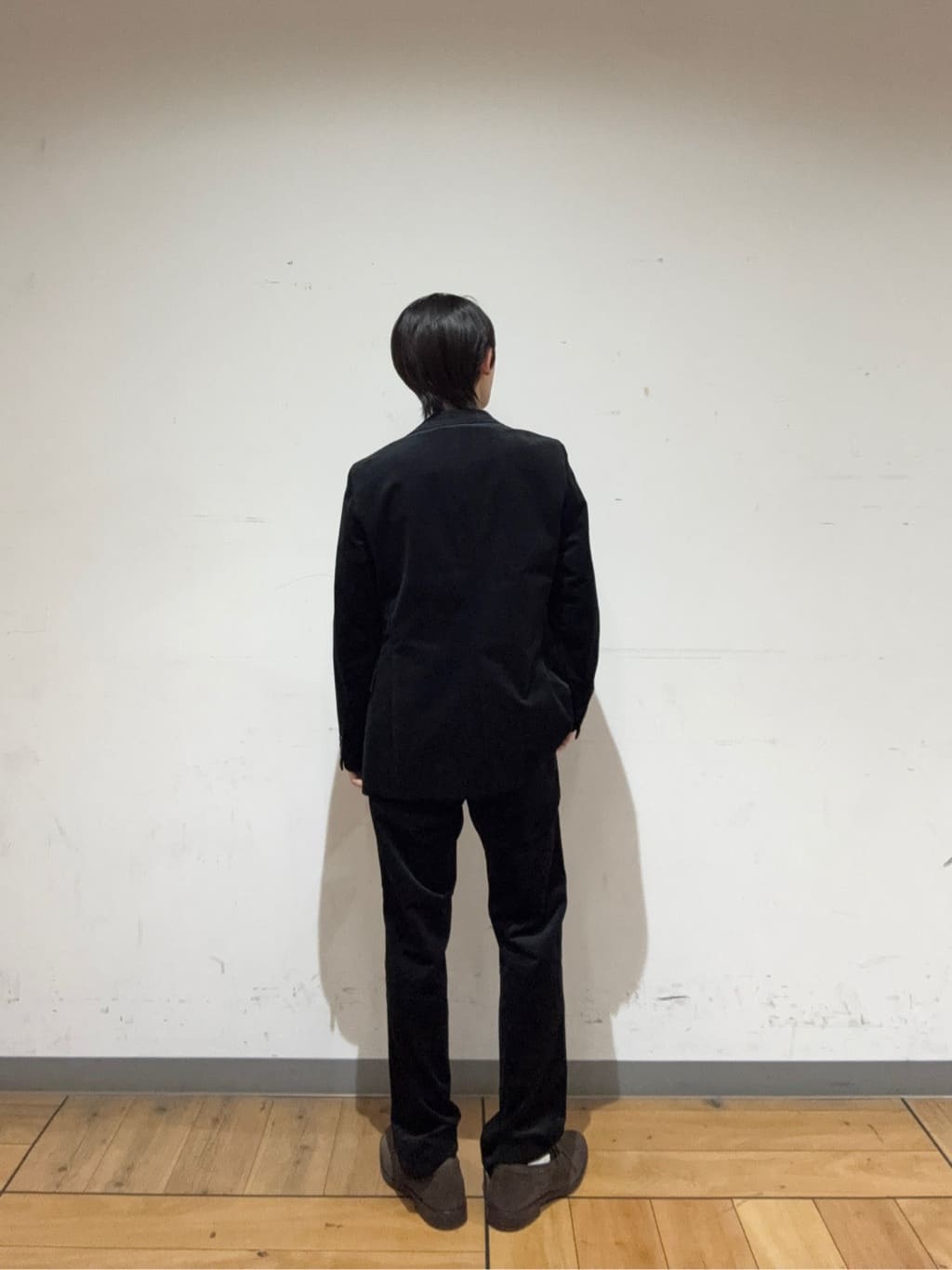 hiroさんの「TAKEO KIKUCHI｜【Sサイズ～】ストレッチコーデュロイ ジャケット」を使ったコーディネート