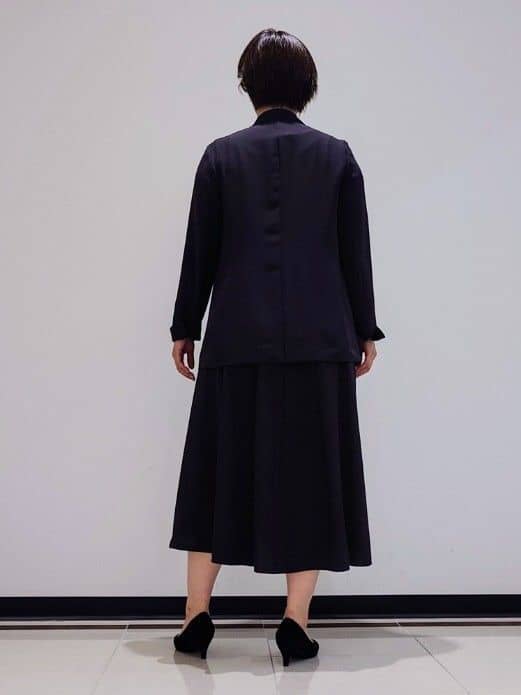gissyさんの「INDIVI｜【軽く羽織れる！】ダブルジャケット」を使ったコーディネート