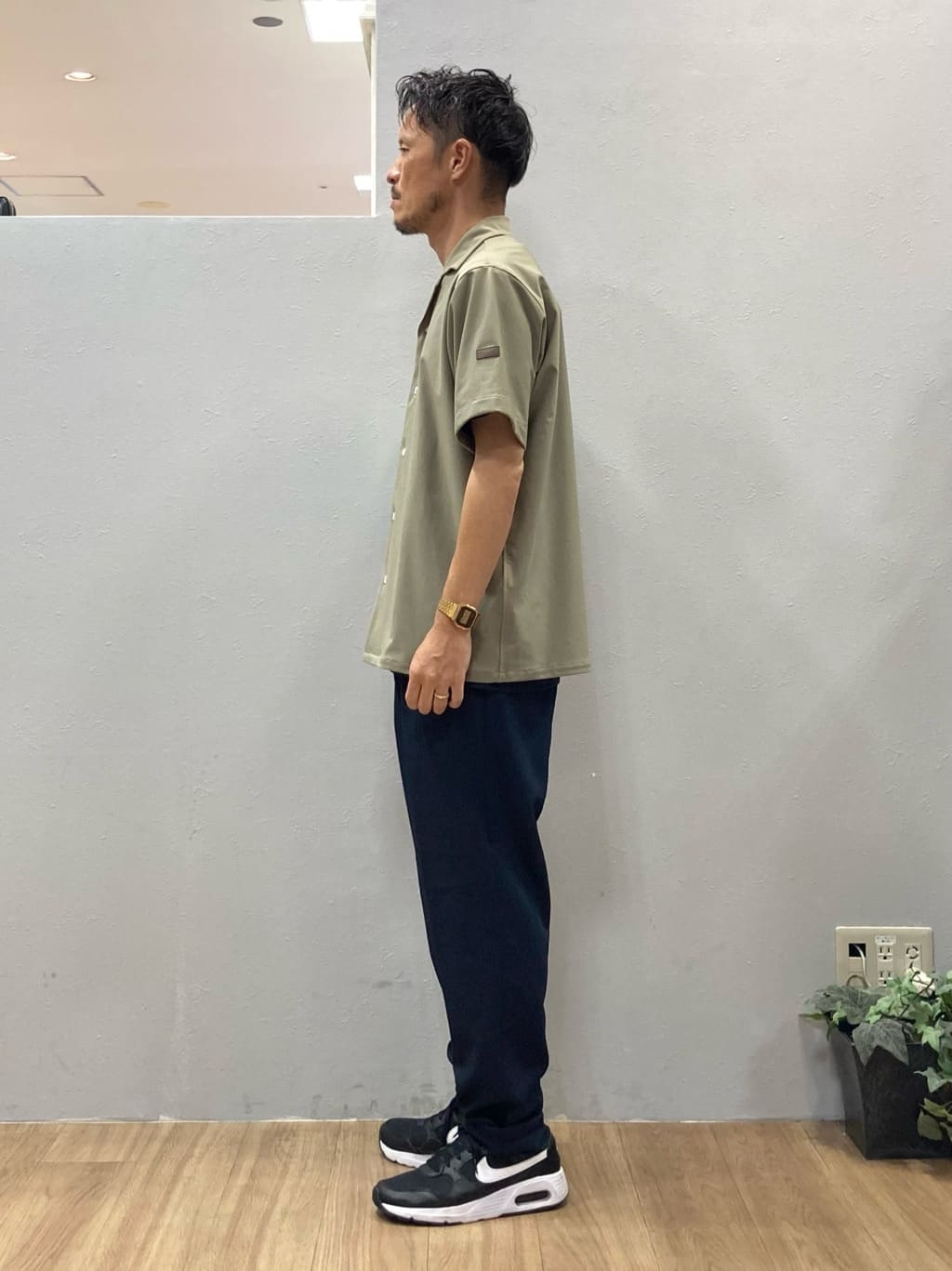 シュンさんの「TAKEO KIKUCHI｜【COOL CITY WEAR】エアートール オープンカラーシャツ /接触冷感・通気性」を使ったコーディネート