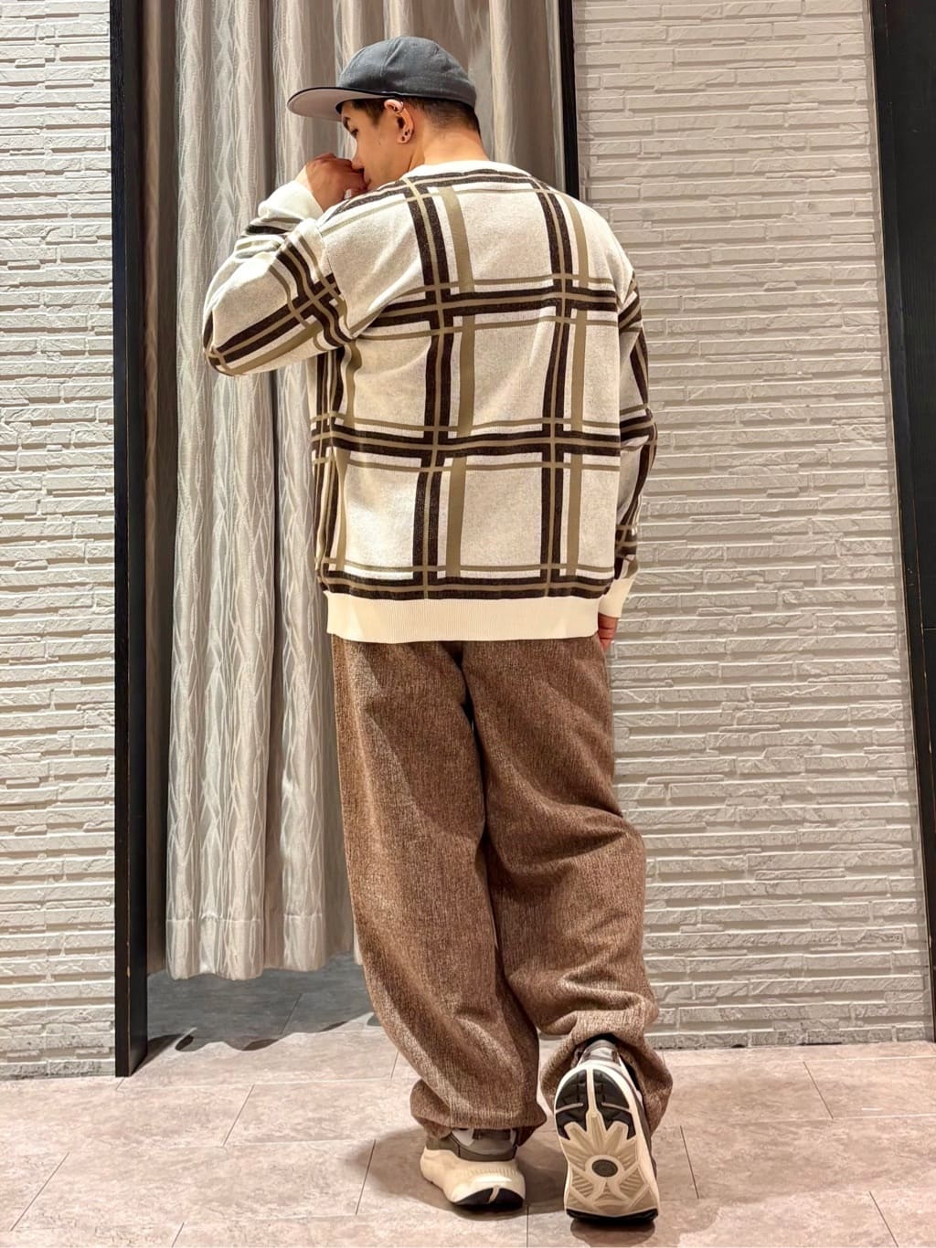 Pーyamaさんの「THE SHOP TK｜チェックジャカードニット【洗濯機OK】」を使ったコーディネート
