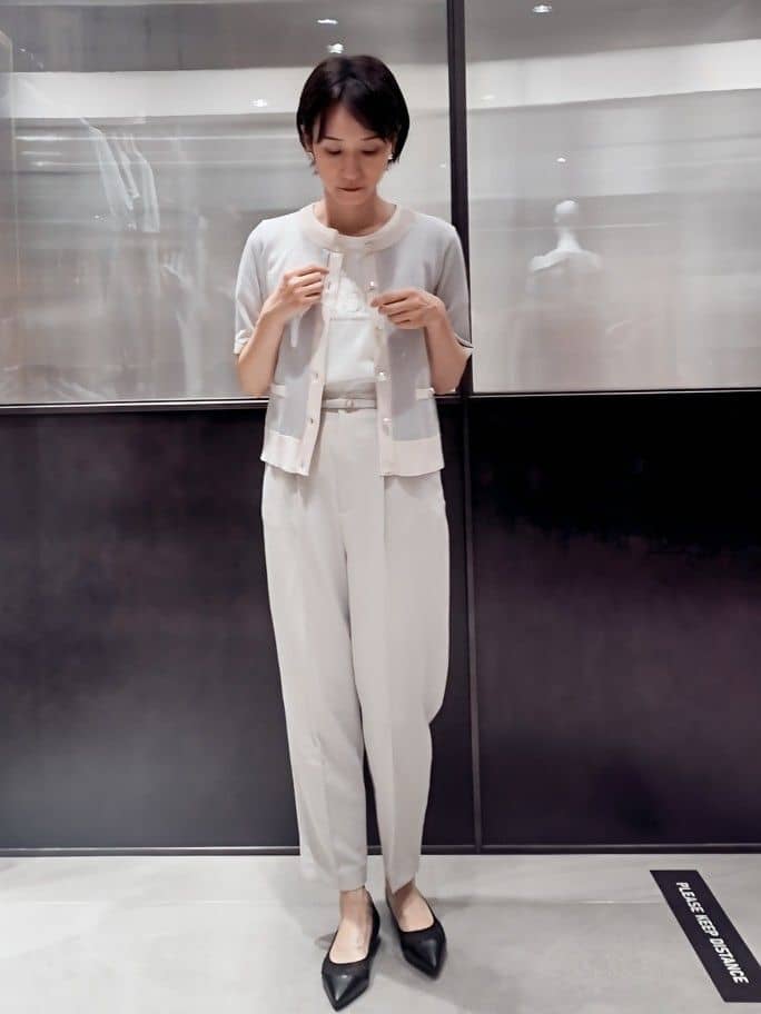 miuraさんの「index｜ストレッチテーパードパンツ【洗濯機洗い可／吸水速乾／防シワ】」を使ったコーディネート