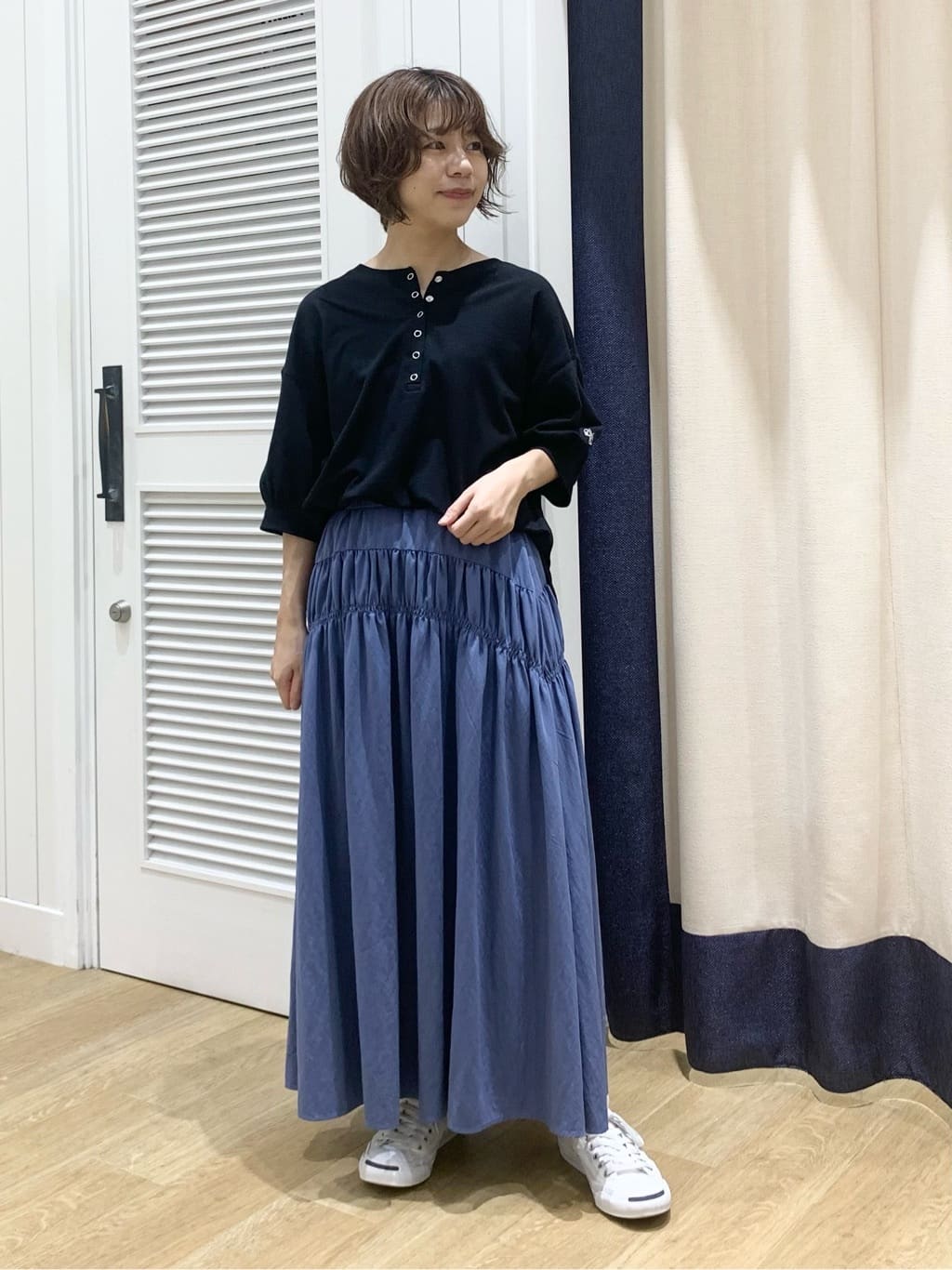 IMARIさんの「Dessin｜【360度可愛い/前後2WAY/洗える】ライトコットンヘンリーカットソー」を使ったコーディネート