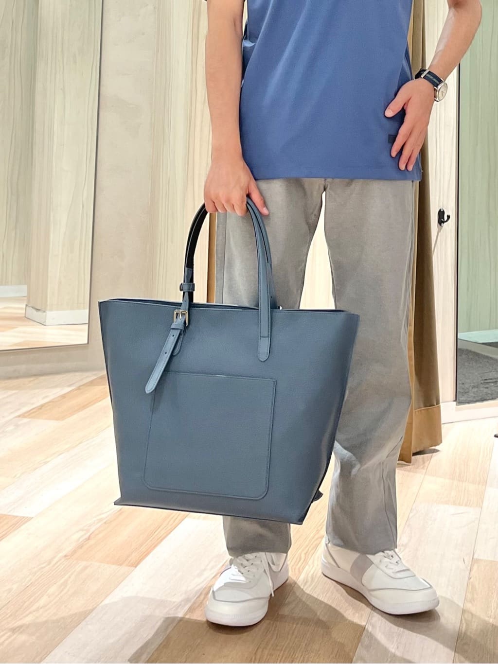 URAさんの「TAKEO KIKUCHI｜【Made in JAPAN】播州織 ストレッチ パンツ」を使ったコーディネート