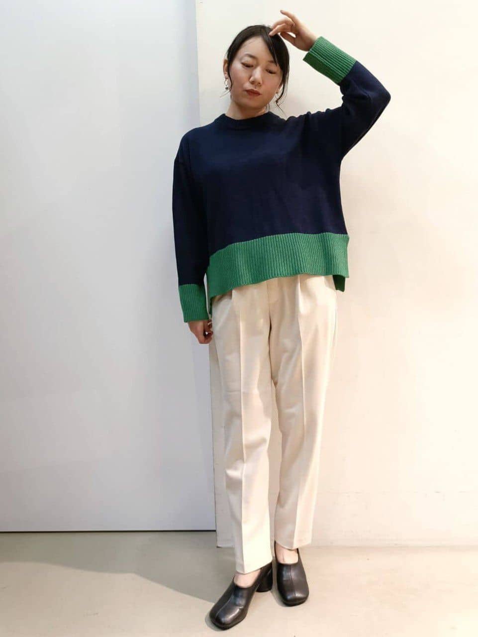 あんさんの「THE SHOP TK｜プラスするだけでこなれ見え ボアベスト」を使ったコーディネート