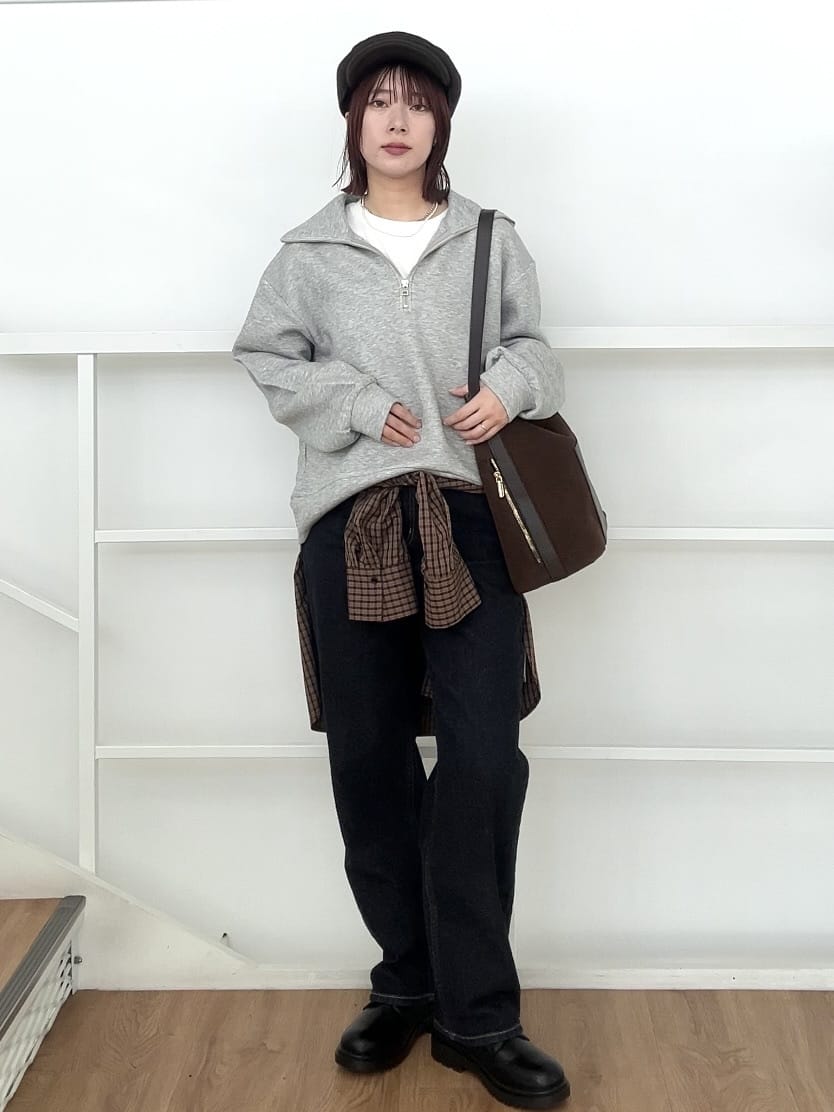 RINAさんの「OPAQUE.CLIP｜ロングロゴTシャツ【洗濯機OK】」を使ったコーディネート