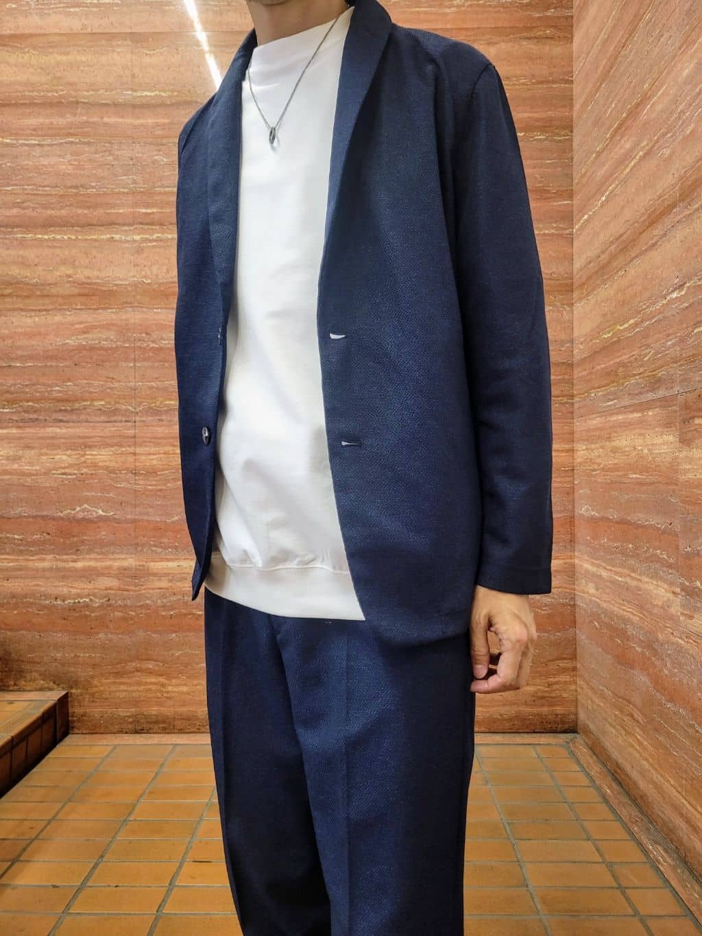 piroyaさんの「TAKEO KIKUCHI｜【抗菌防臭／5サイズ展開】ハイゲージポンチ Tシャツ」を使ったコーディネート