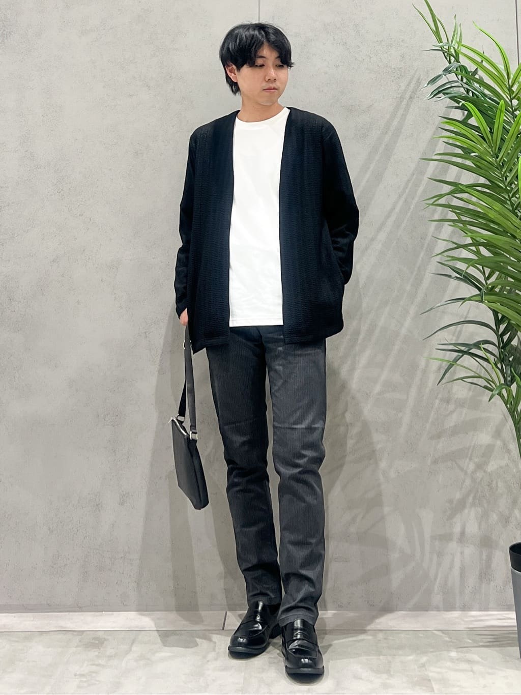 SHI-MAさんの「THE SHOP TK｜【セットでお買い得！！】長袖カーディガン＋半袖Tシャツ　洗濯機OK/吸水速乾(Tシャツのみ)」を使ったコーディネート