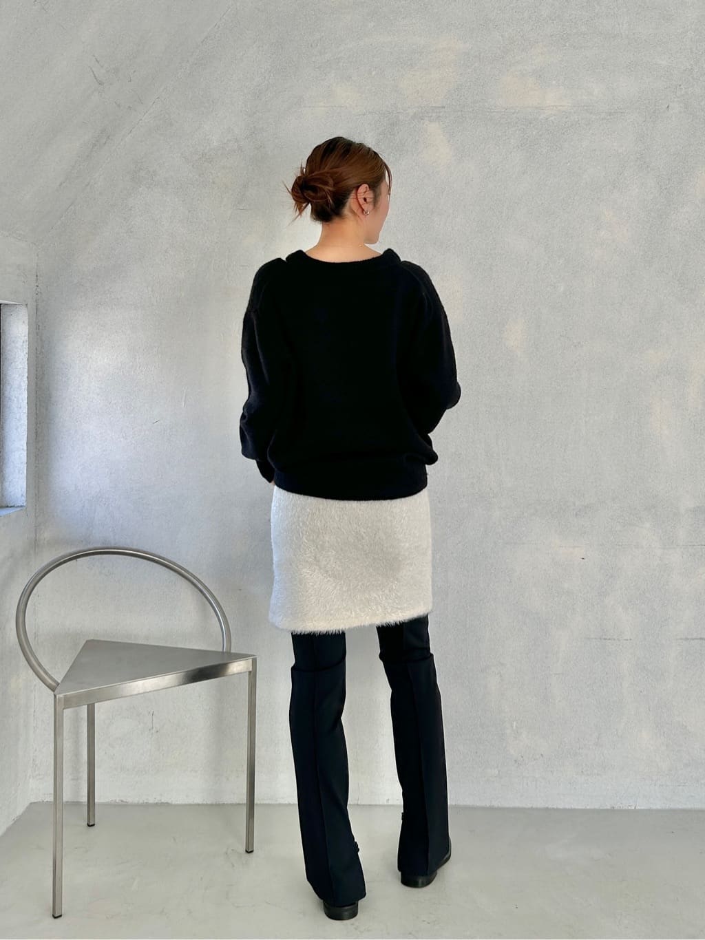 harunaさんの「CODE A｜M cloudy over V pullover」を使ったコーディネート