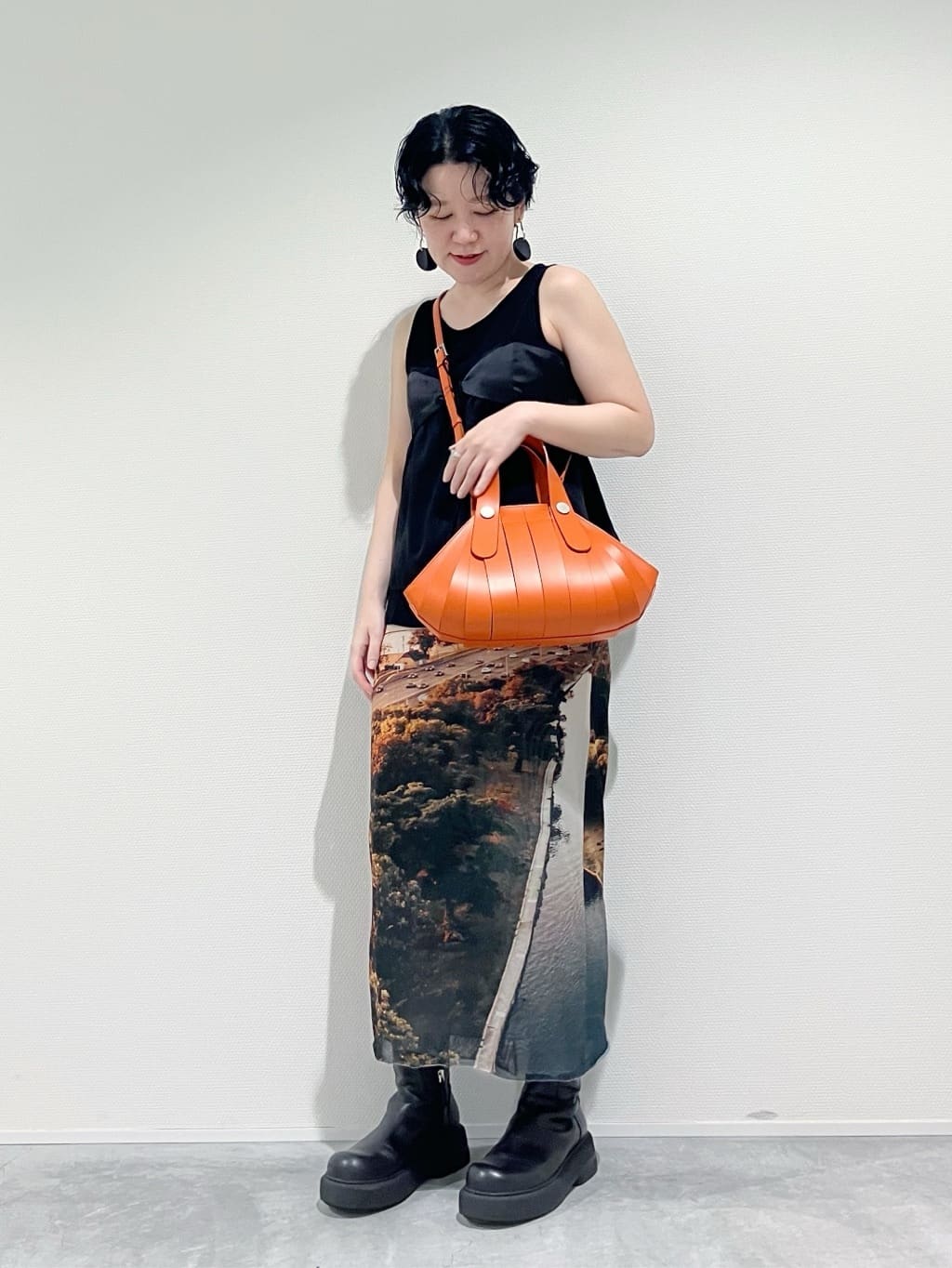 Cさんの「HIROKO HAYASHI｜OSSO VIVO（オッソ ヴィーヴォ）2WAYハンドバッグ」を使ったコーディネート