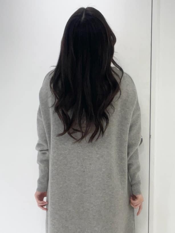 moeさんの「UNTITLED｜【ロング丈/ゆったりシルエット】テントライン ニットワンピース」を使ったコーディネート