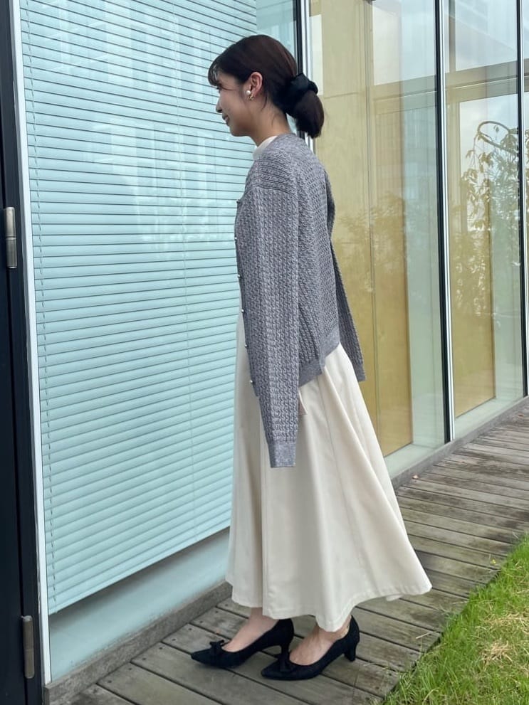 abeさんの「Couture brooch｜カットパイピングリボンパンプス」を使ったコーディネート