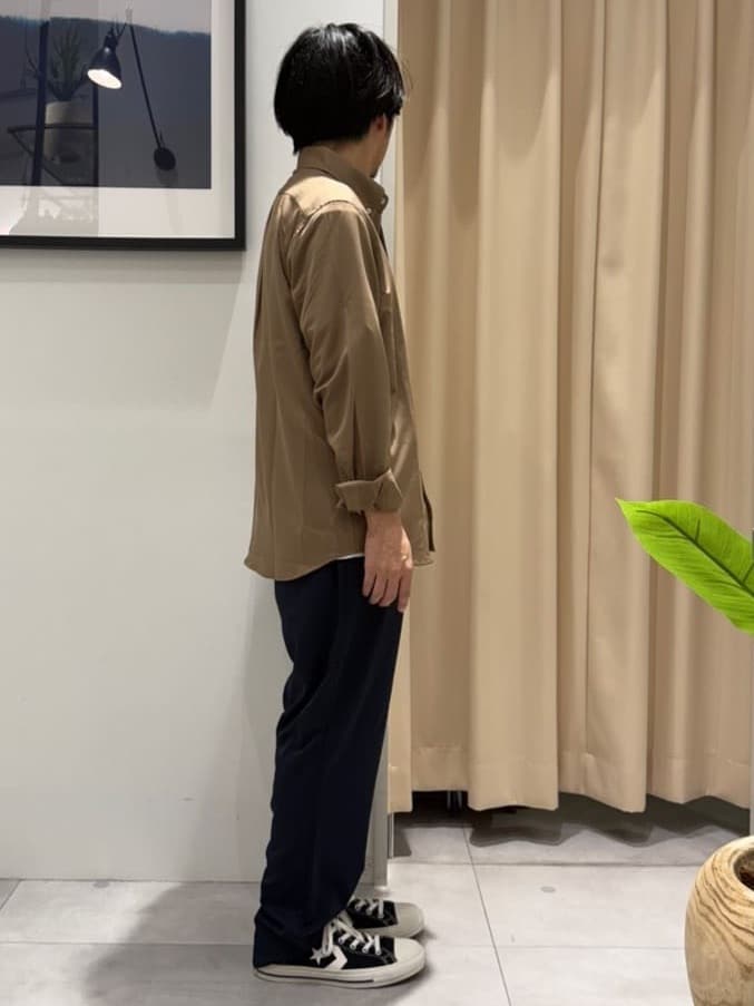 はさんの「THE SHOP TK｜スムースファイバー長袖シャツ 【吸水速乾/UVカット/軽量/イージーケア】」を使ったコーディネート