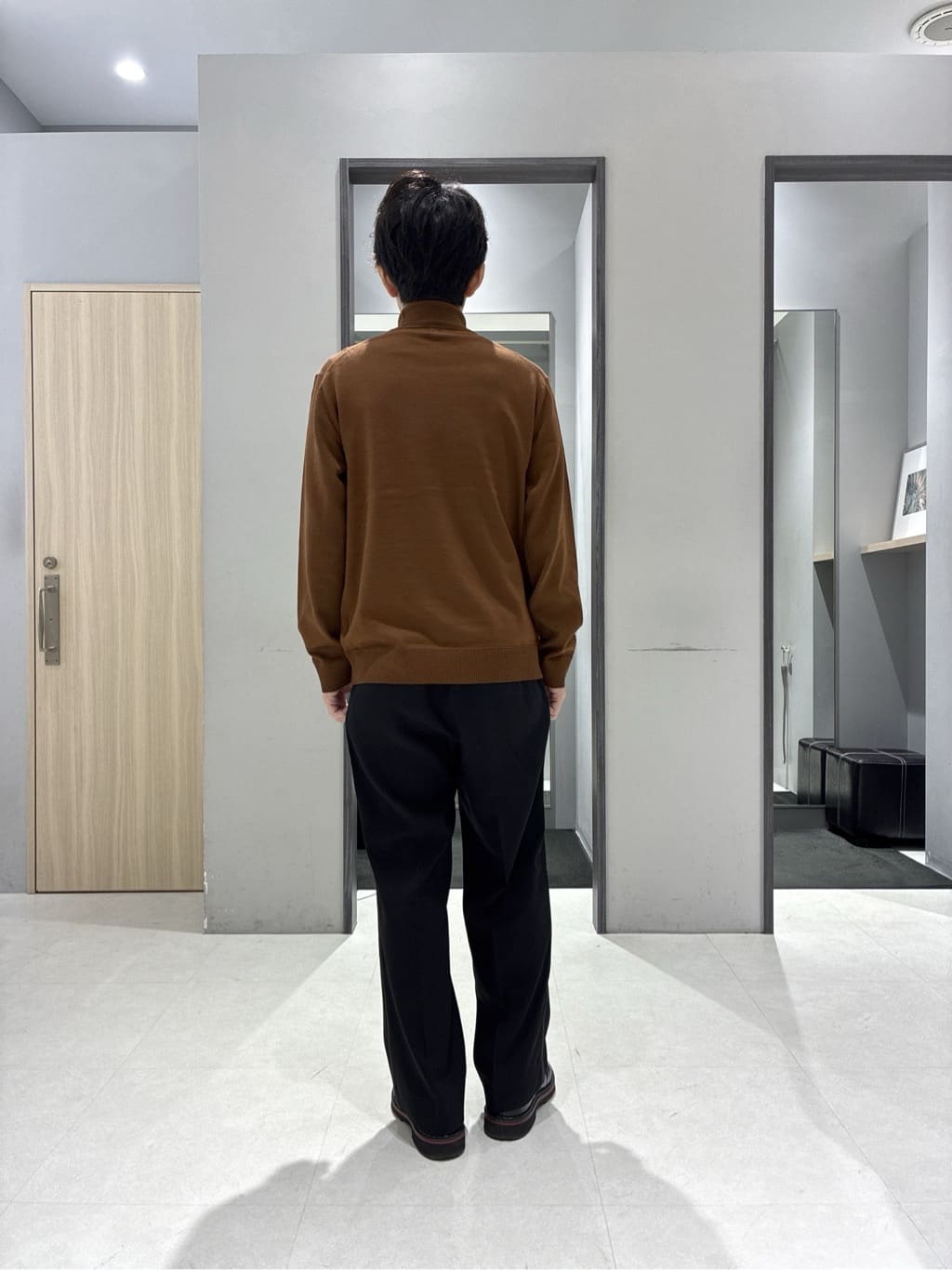 わいずみさんの「TAKEO KIKUCHI｜アンチピリング タートルネック ニット」を使ったコーディネート