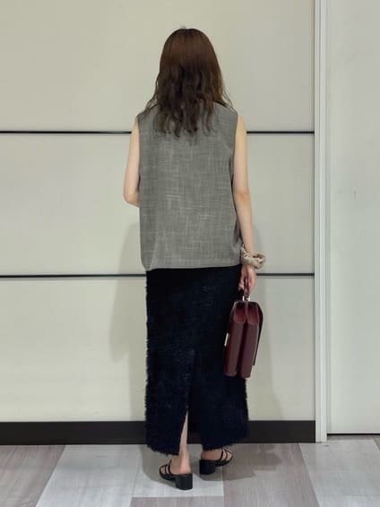 kyokaさんの「UNTITLED｜【セットアップ可/洗える】梳毛調合繊Vネックベスト」を使ったコーディネート