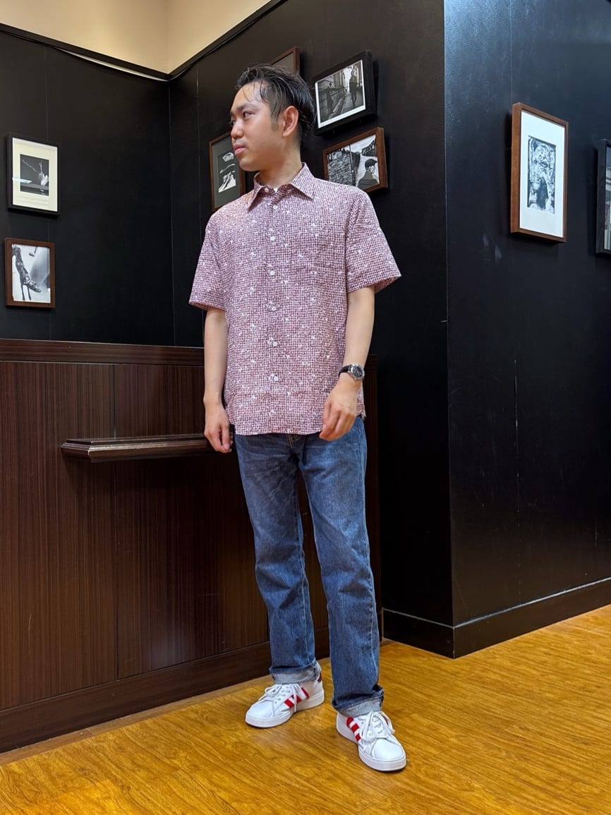 KEIさんの「TAKEO KIKUCHI｜【モンスターストレッチ】日本製 ウォッシュド デニムパンツ」を使ったコーディネート