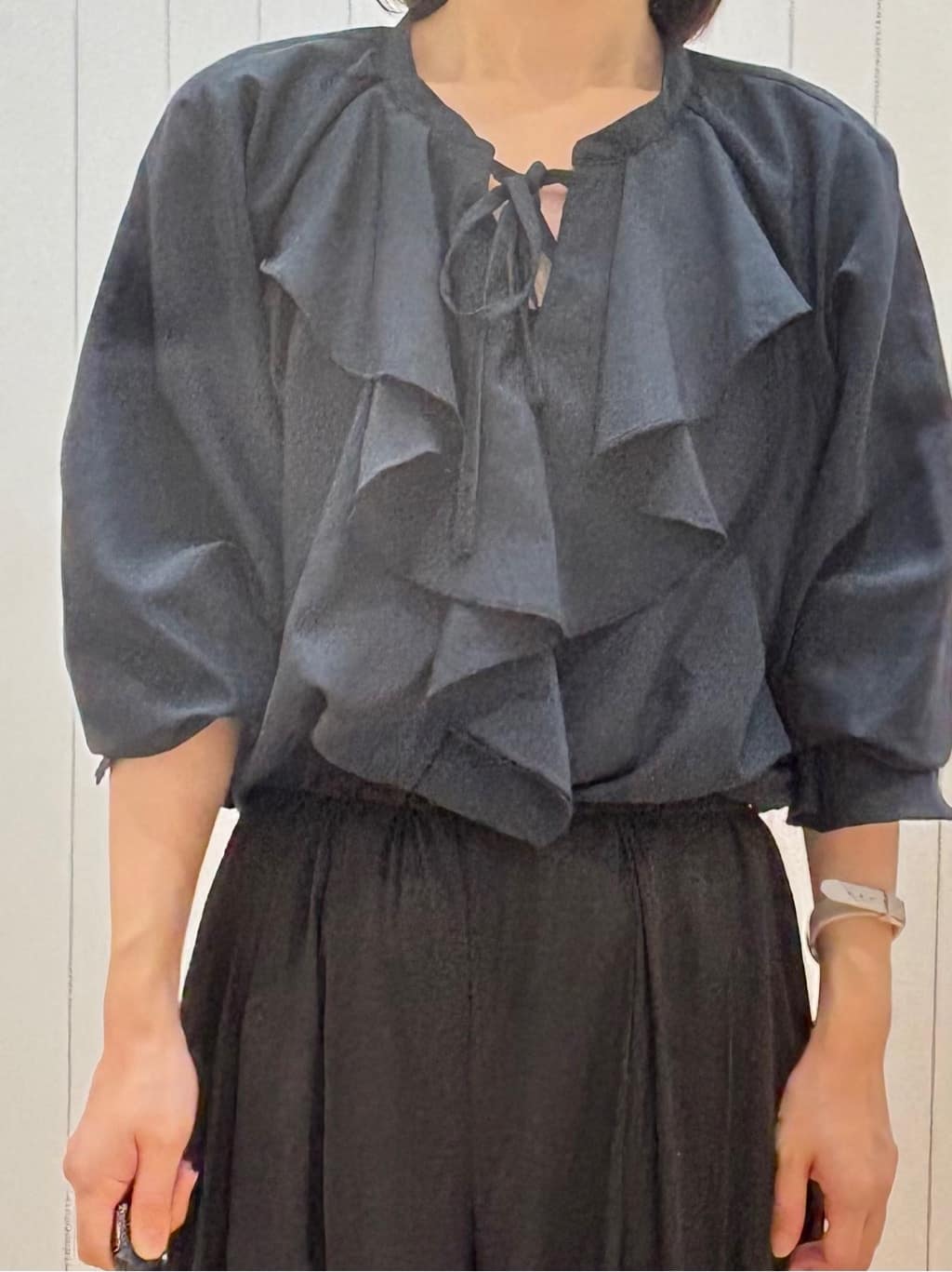OKADAさんの「Dessin｜」を使ったコーディネート