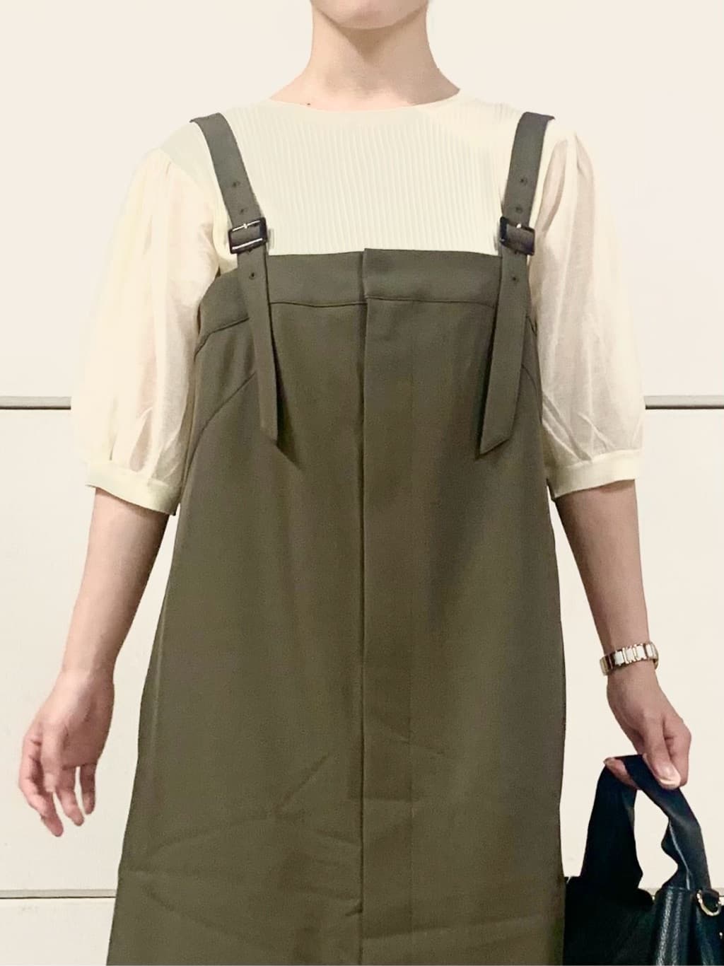 sahoさんの「THE SHOP TK｜シアーパフ袖ニット【洗濯機OK】」を使ったコーディネート