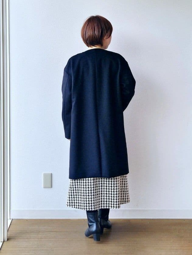 やじまさんの「UNTITLED｜【アンサンブル可/洗える】シルクウールカシミヤ ドルマンスリーブニット」を使ったコーディネート