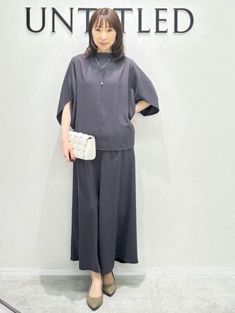 Miwaさんの「UNTITLED｜【手洗い／88cm正方形】シアー素材チェーン柄スカーフ」を使ったコーディネート