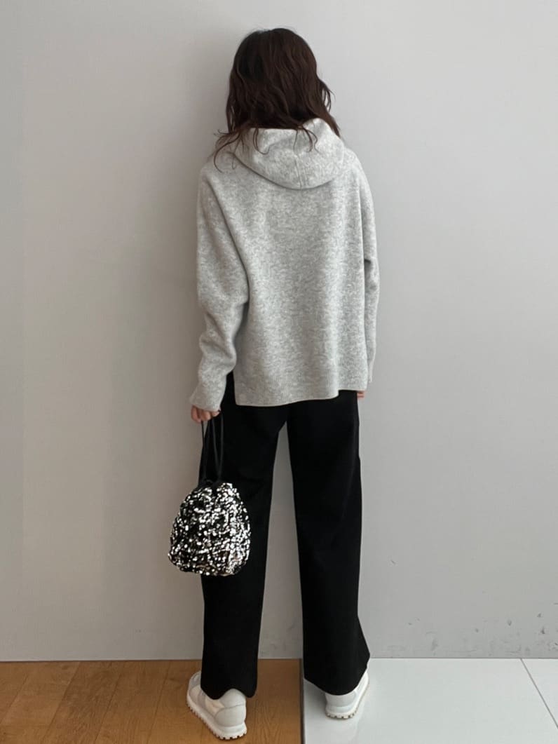 misaさんの「DRESSTERIOR｜スパンコール2WAY巾着バッグ」を使ったコーディネート