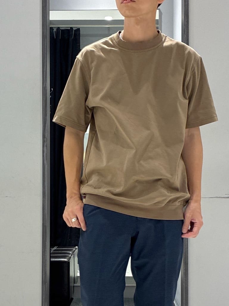 わいずみさんの「TAKEO KIKUCHI｜【抗菌防臭／5サイズ展開】ハイゲージポンチ Tシャツ」を使ったコーディネート