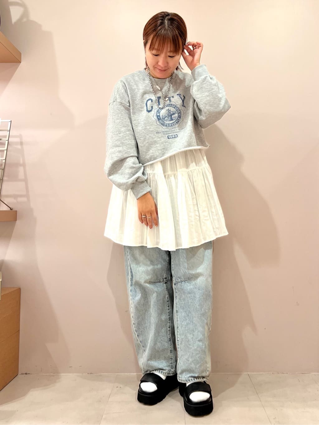 TAKAさんの「ESPERANZA｜ダブルベルト厚底サンダル」を使ったコーディネート