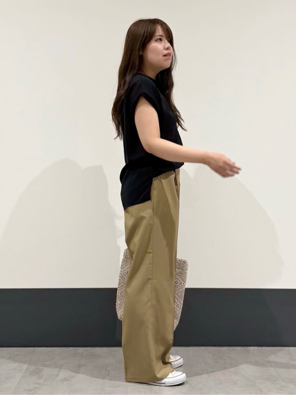 macchaさんの「THE SHOP TK｜麻調ピンタックワイドパンツ【洗濯機OK】」を使ったコーディネート