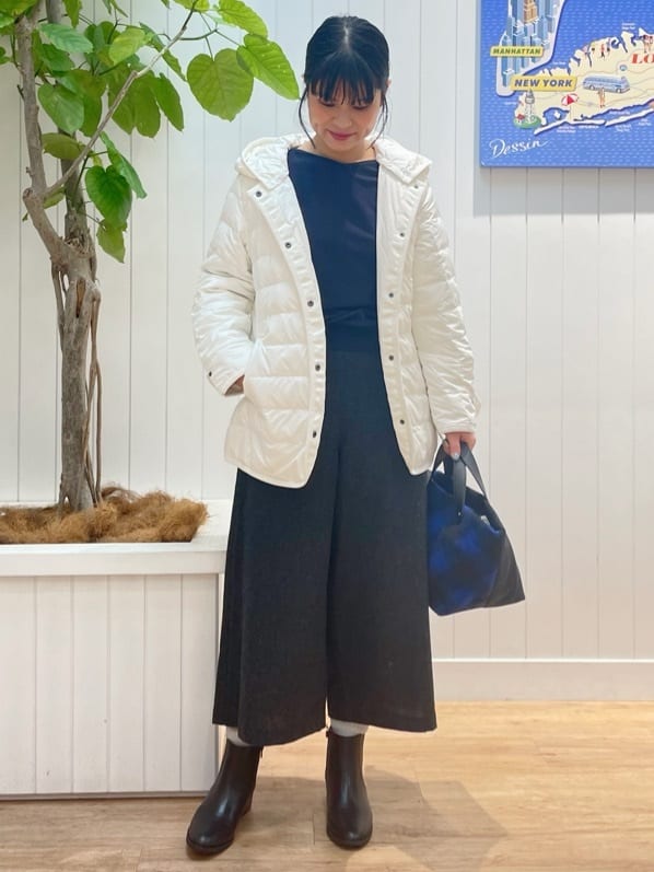 mikaさんの「Dessin｜【撥水・2WAY】ミュラーダウンコートミドル丈」を使ったコーディネート