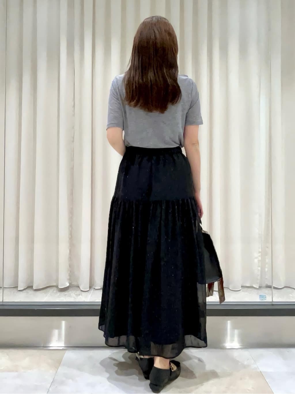 maiさんの「OPAQUE.CLIP｜シアーリブレイヤードカットソー【洗濯機洗い可】」を使ったコーディネート