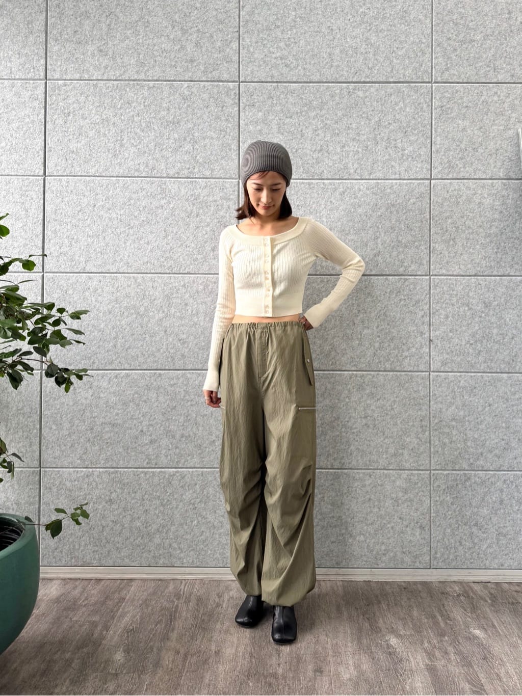 uchi__yamaさんの「CODE A｜short cardigan」を使ったコーディネート