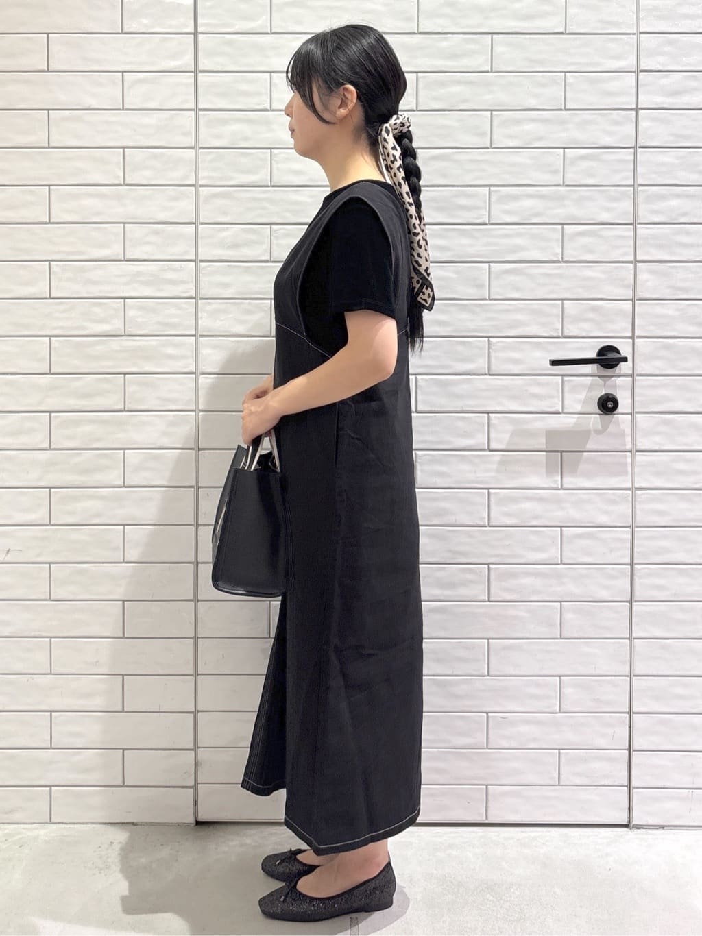 ayumiさんの「OPAQUE.CLIP｜フロッキーチュールTシャツ【洗濯機洗い可】」を使ったコーディネート